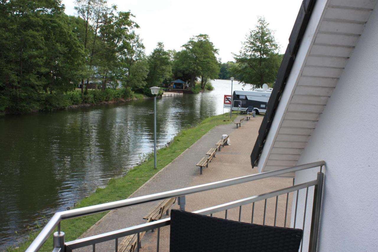 Hotel Lenzer Hafen Esterno foto